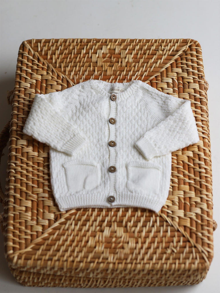 Wedoble ullcardigan til baby