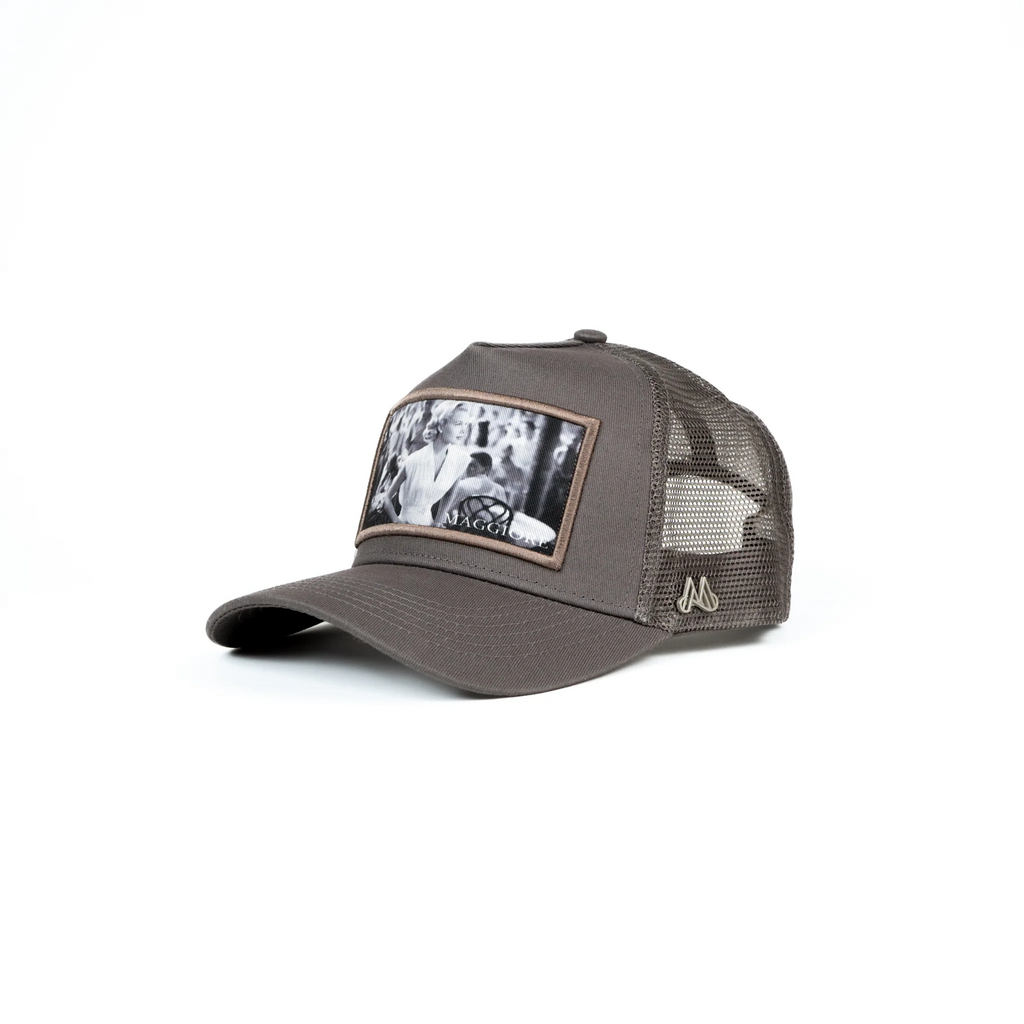 Maggiore Kelly caps